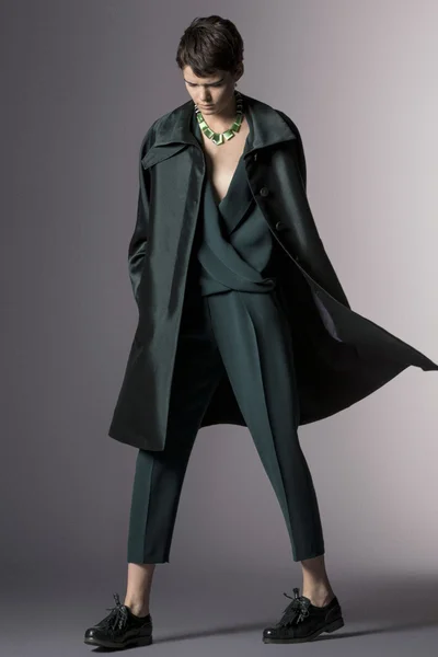 Look 15